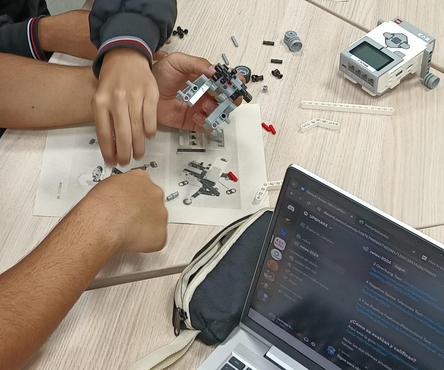 Experiencia Ingenierías Makerspace UPB - Parte 1