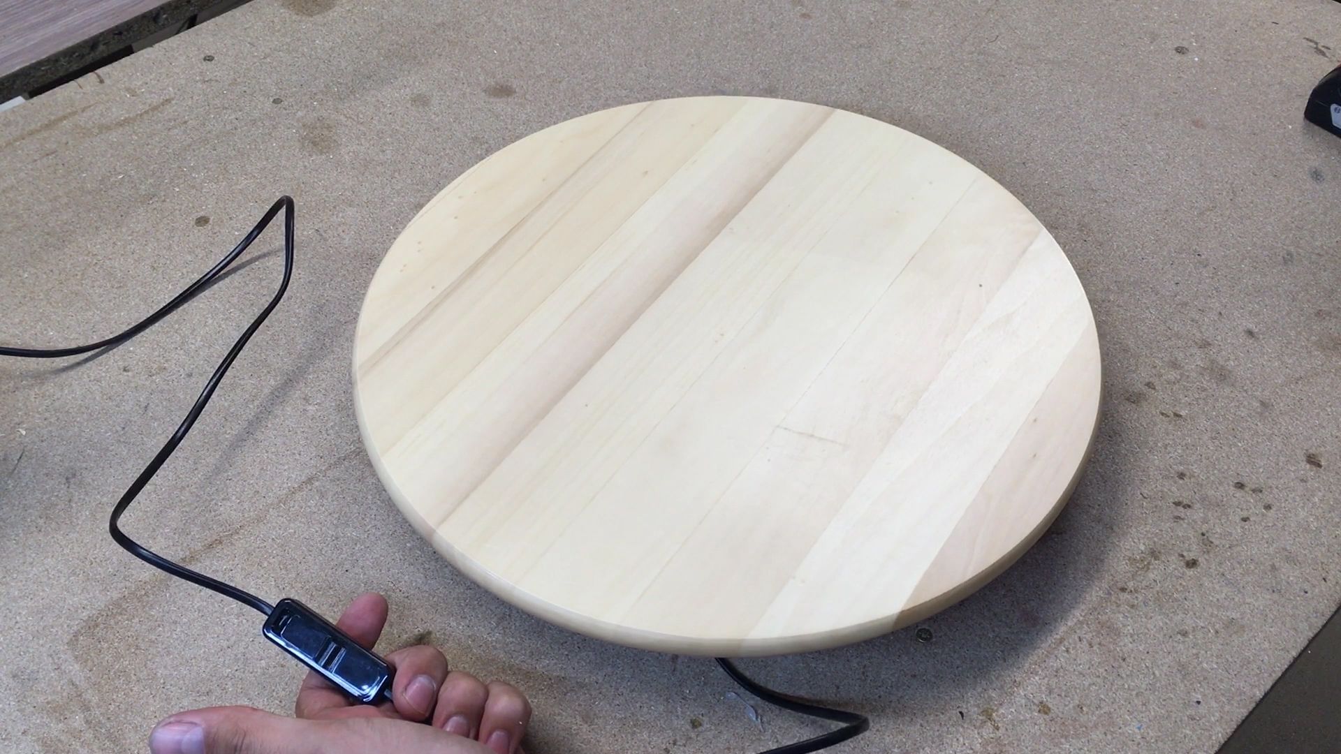 Sweep fair Infidelity electric lazy susan turntable Walk around Red son