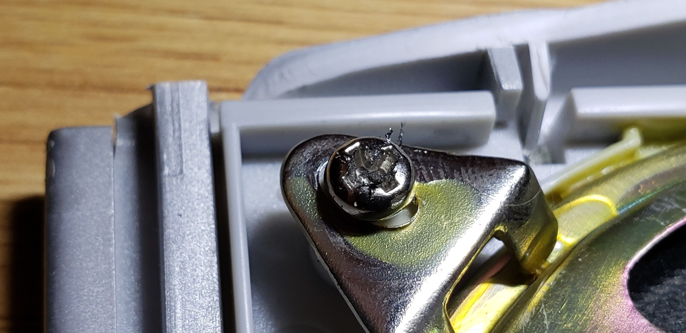 Remove a Stripped Screw! 3 Steps Instructables