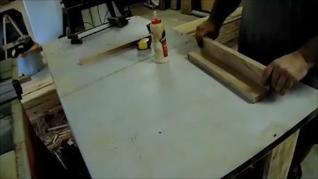 Step 4 : Glue Up the Legs