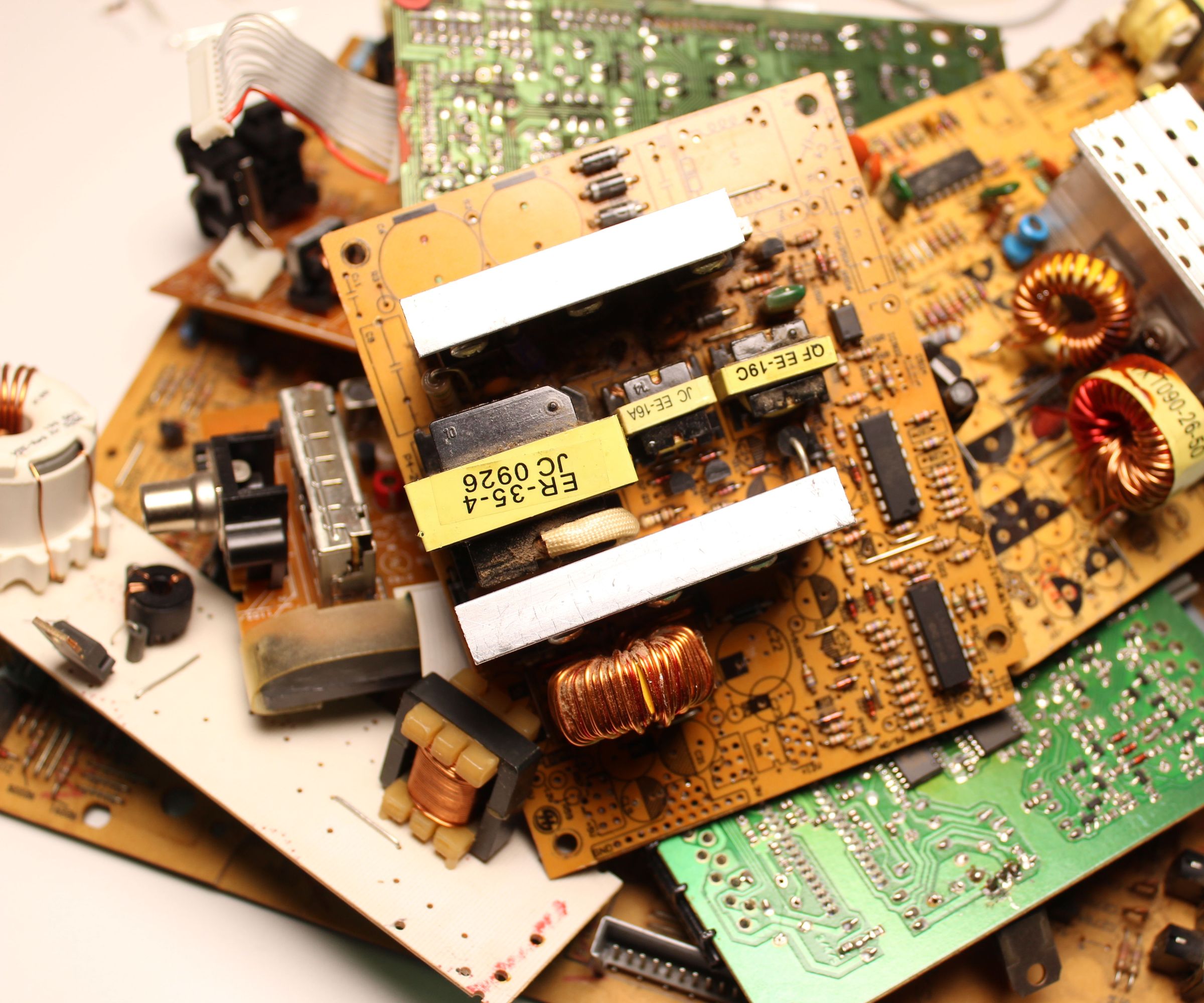 How to Get Free PCB From Old Computerhardware