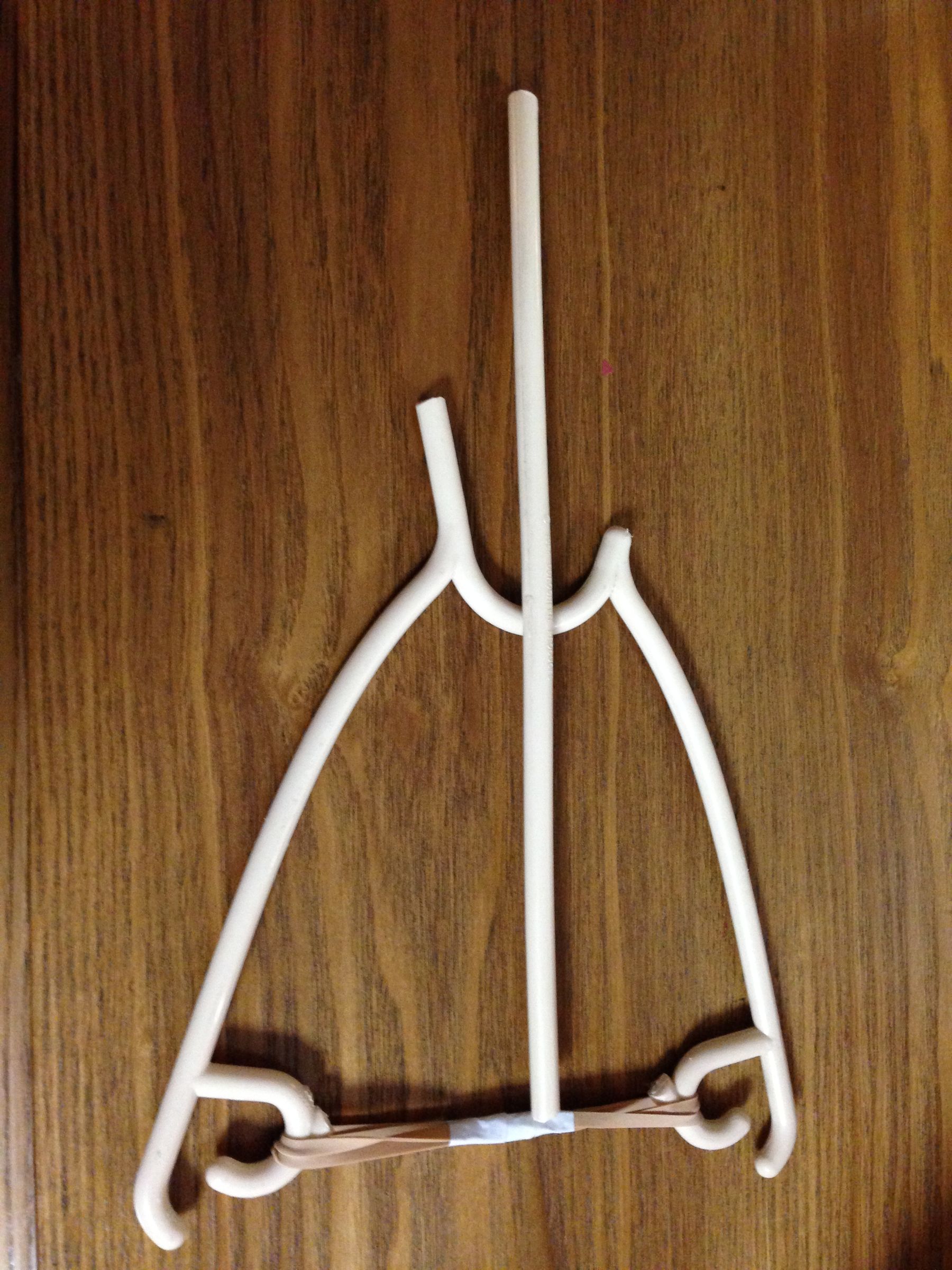 Hanger Bow and Arrow