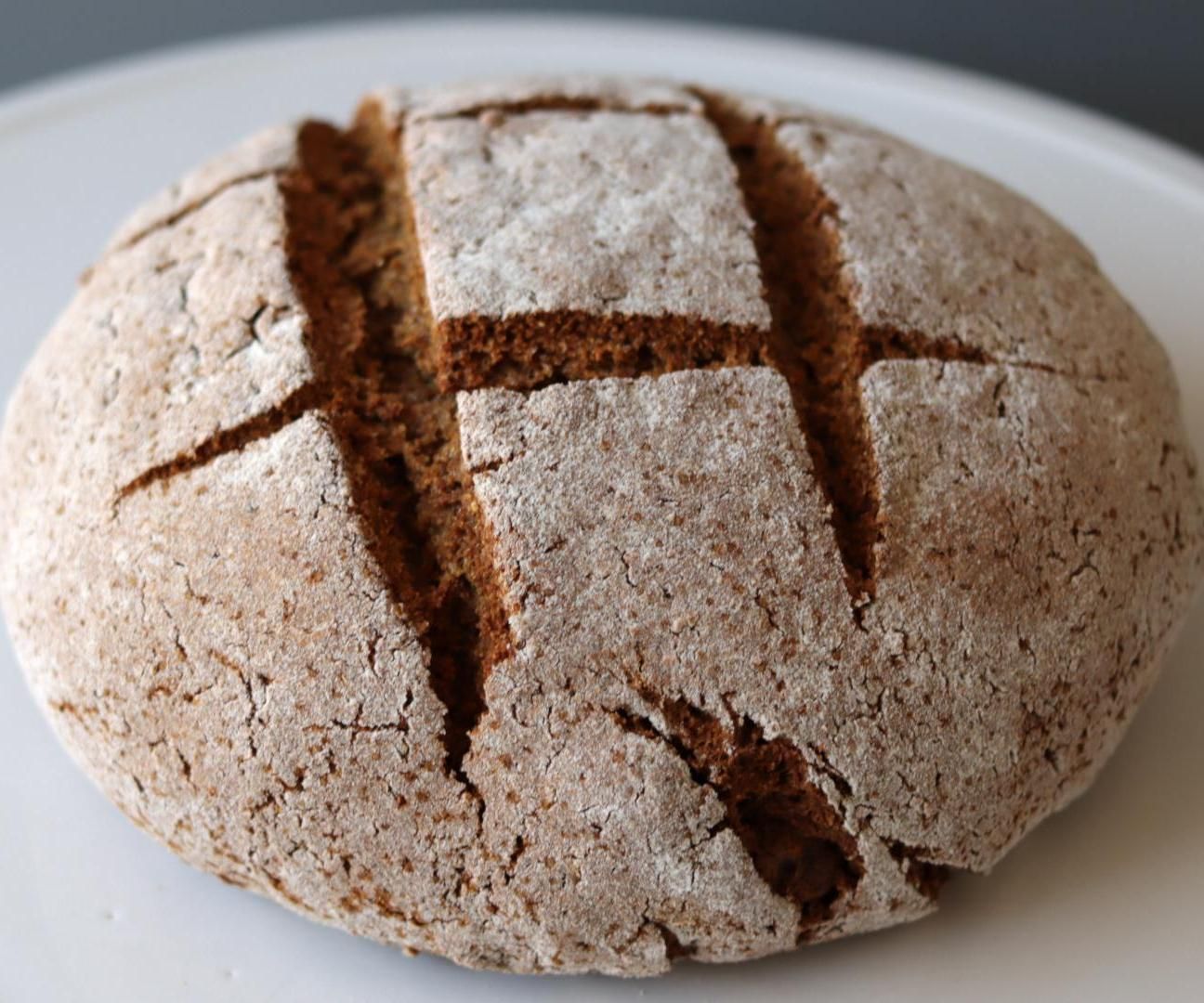 Easy Rye Bread