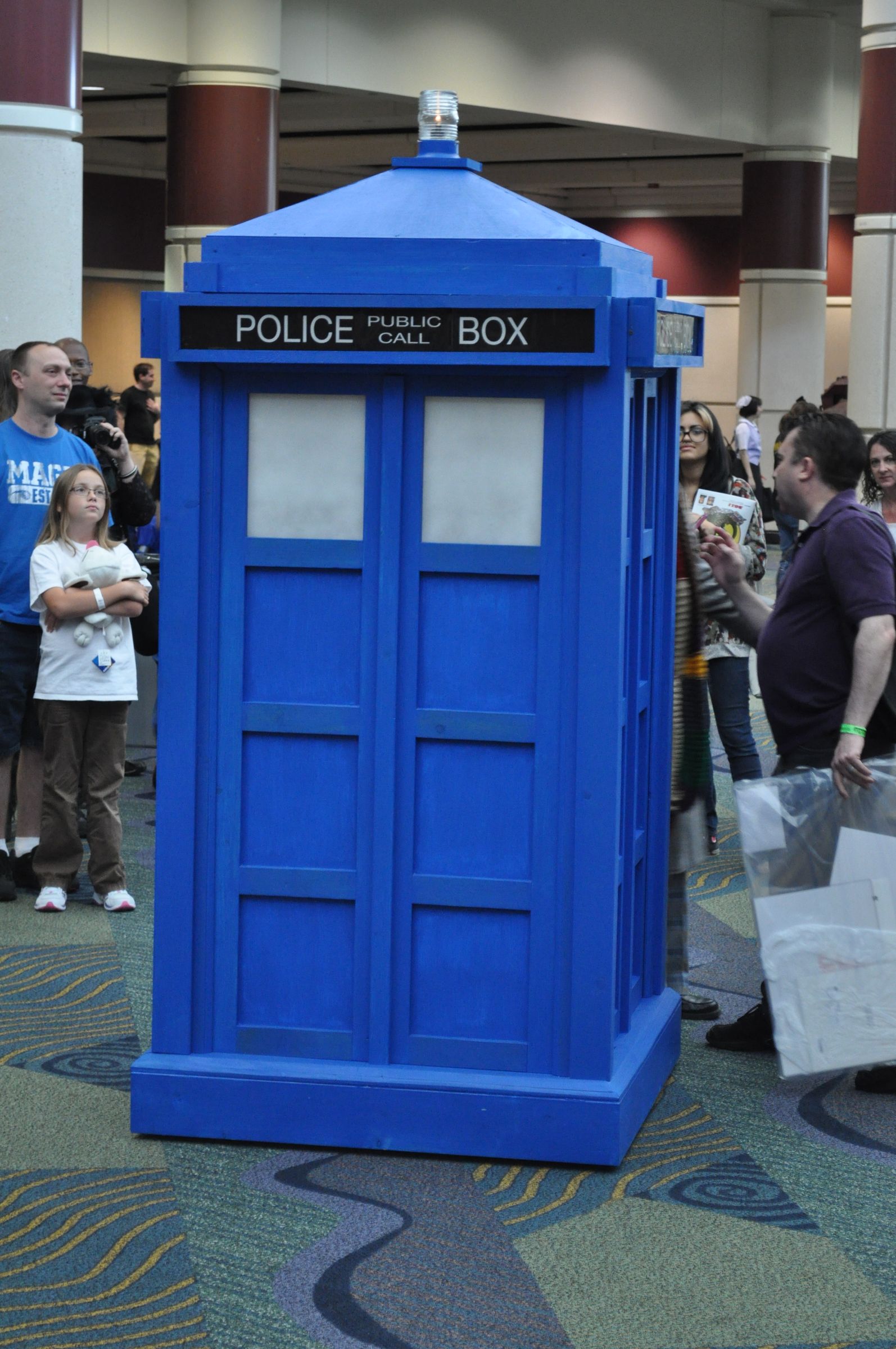 TARDIS - Replica