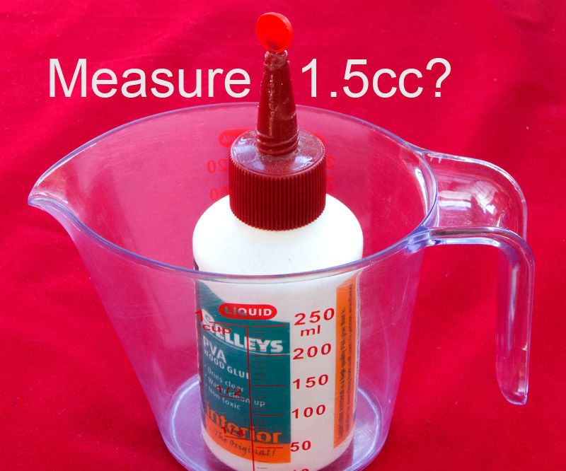 Measuring and mixing small amounts of materials