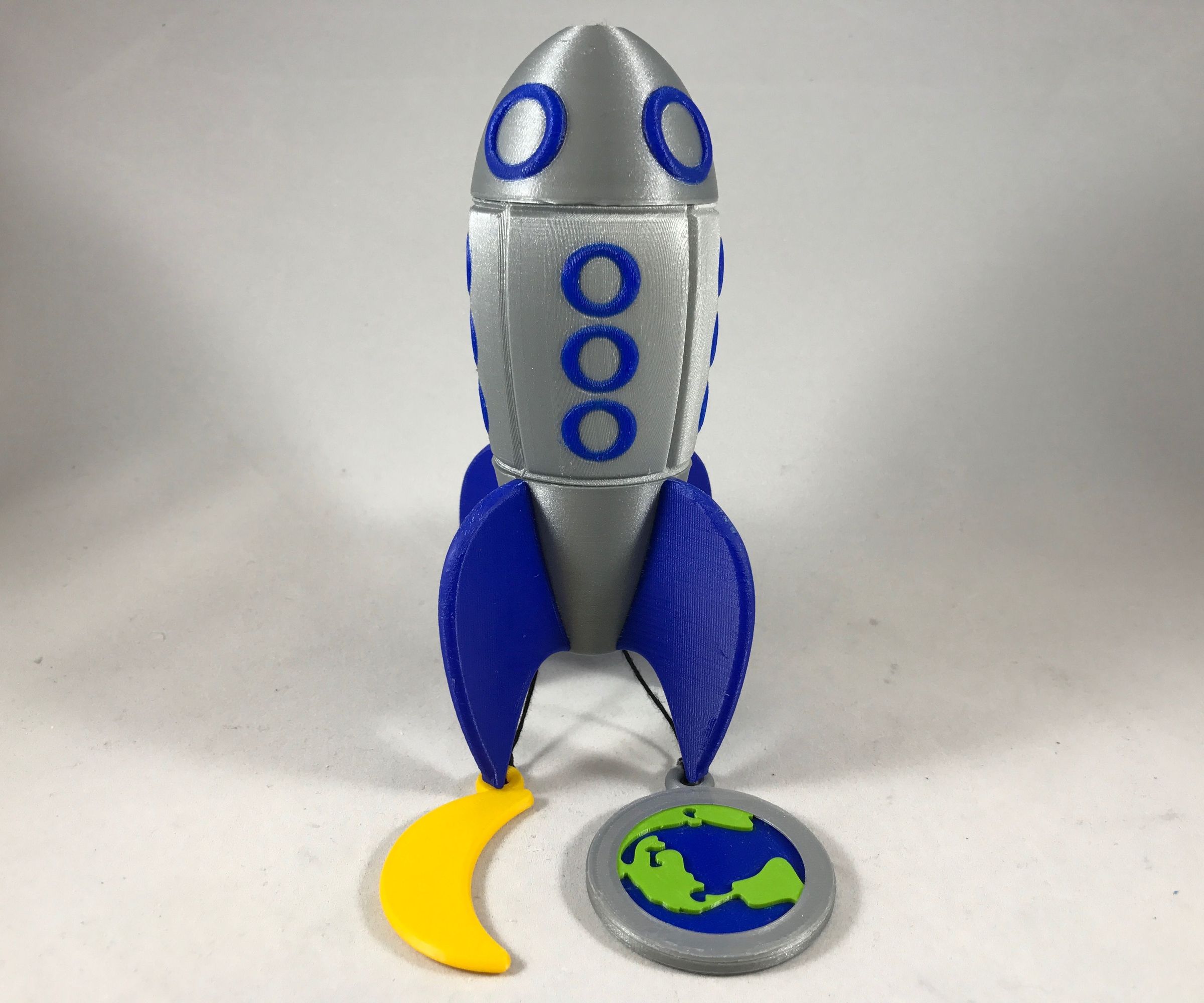 From the Earth to the Moon