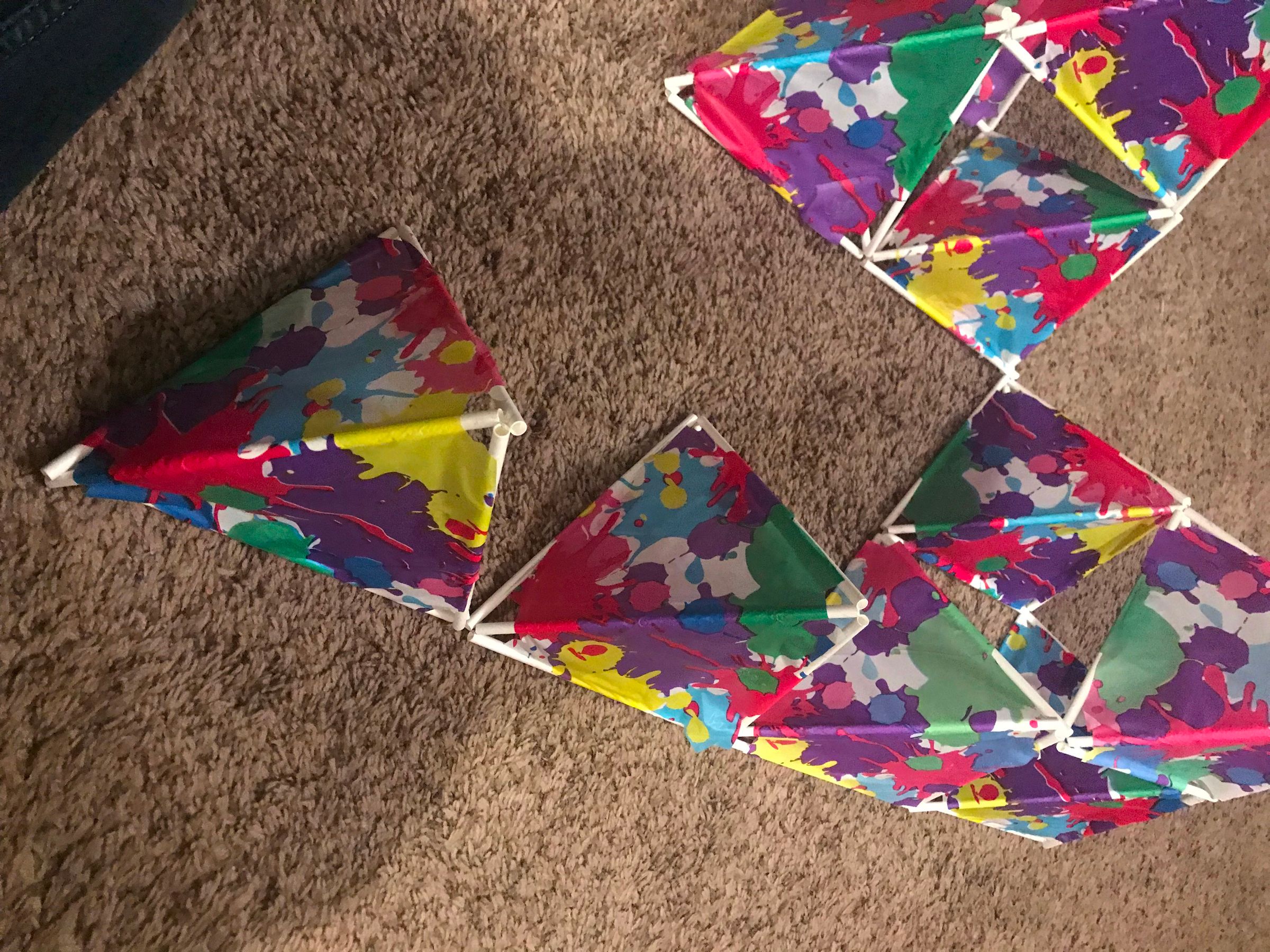 How to Make a Tetrahedral Kite (16Cells) 9 Steps Instructables