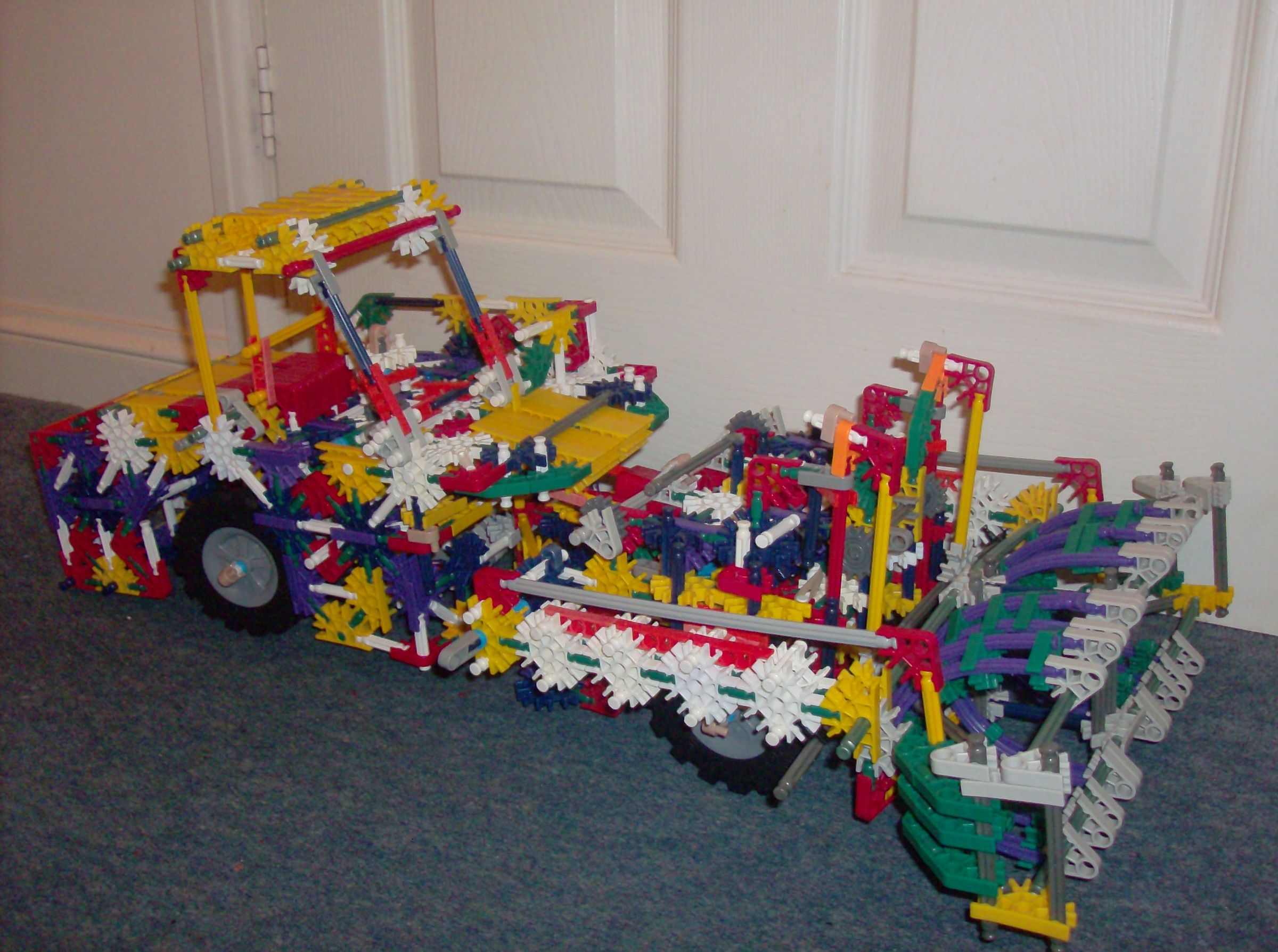 K'nex Bulldozer With Mods and Instructions.