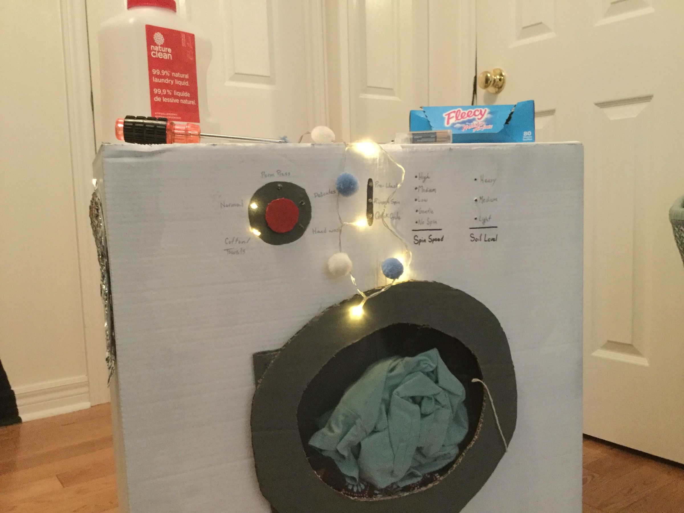 Light Up Washing Machine Costume! 10 Steps Instructables