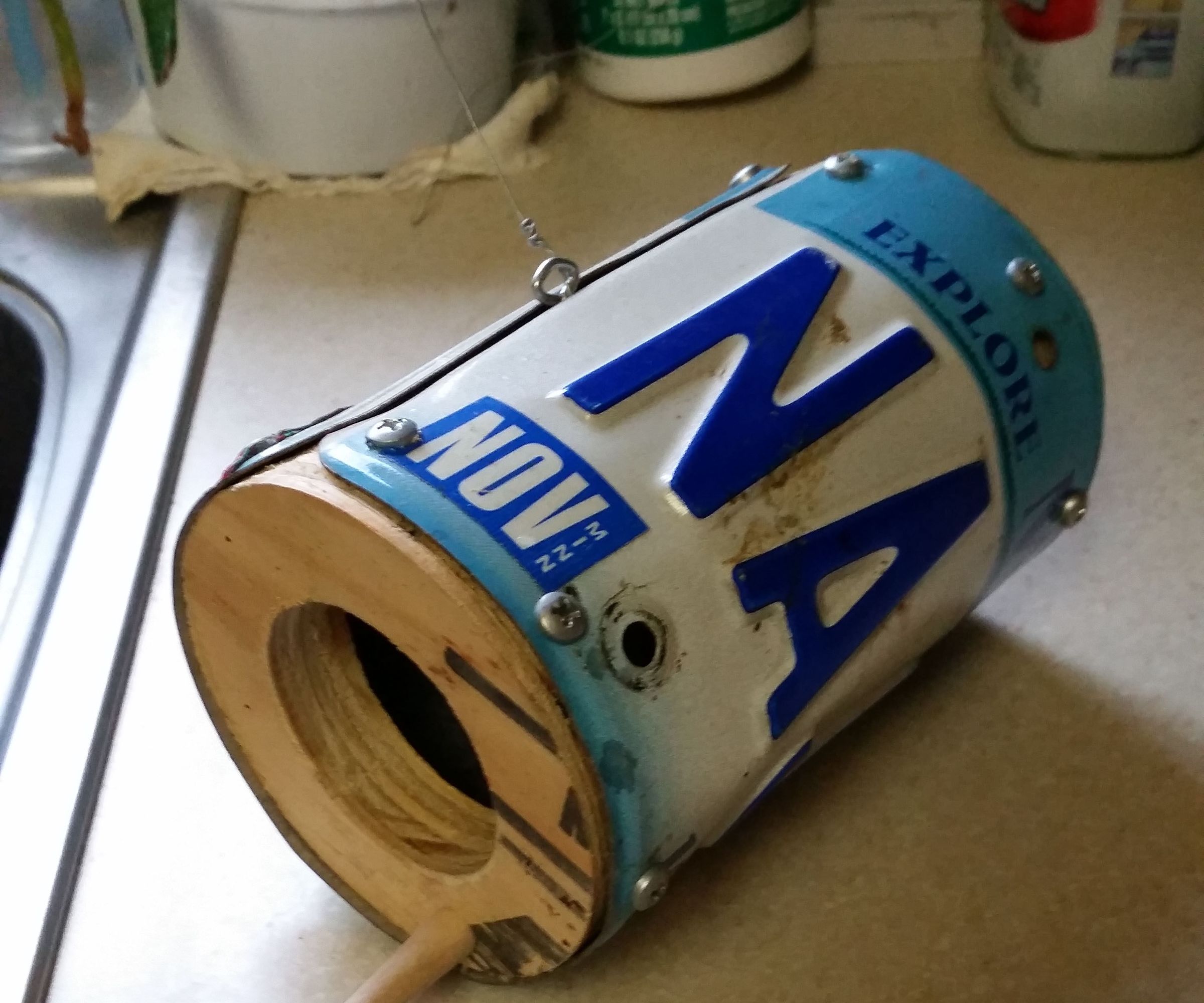 License Plate Birdhouse