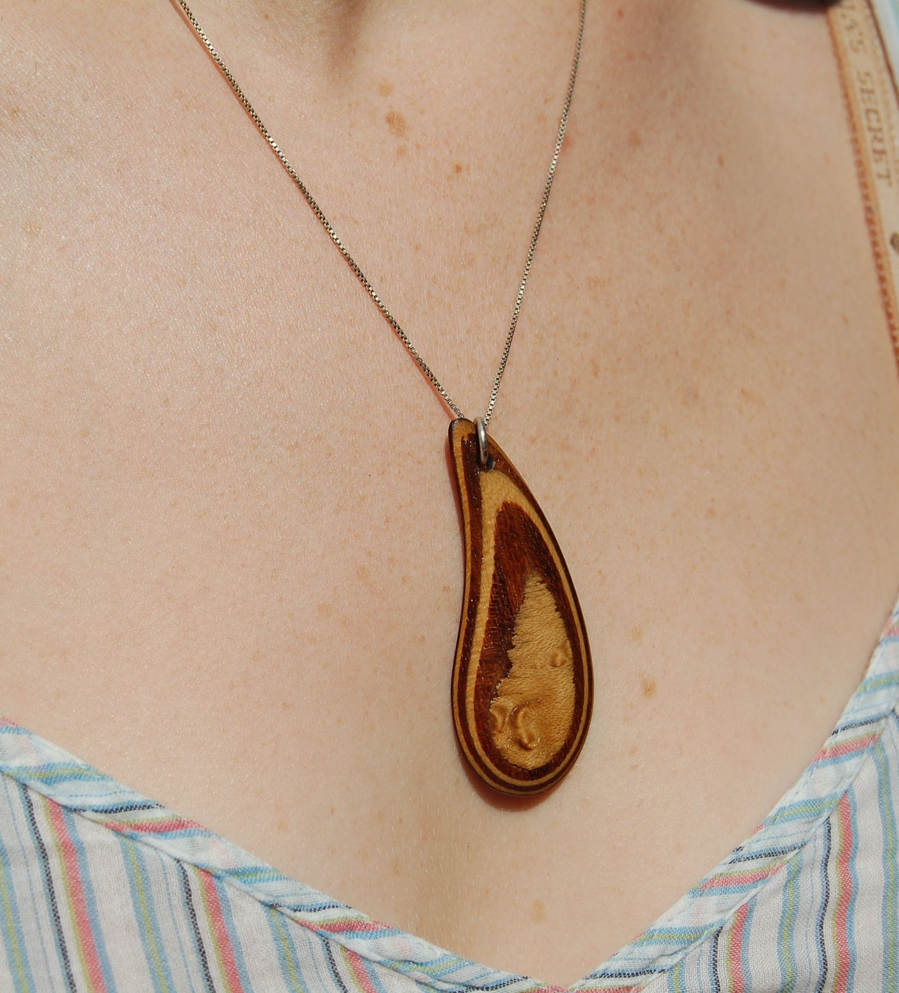 Veneer Pendant