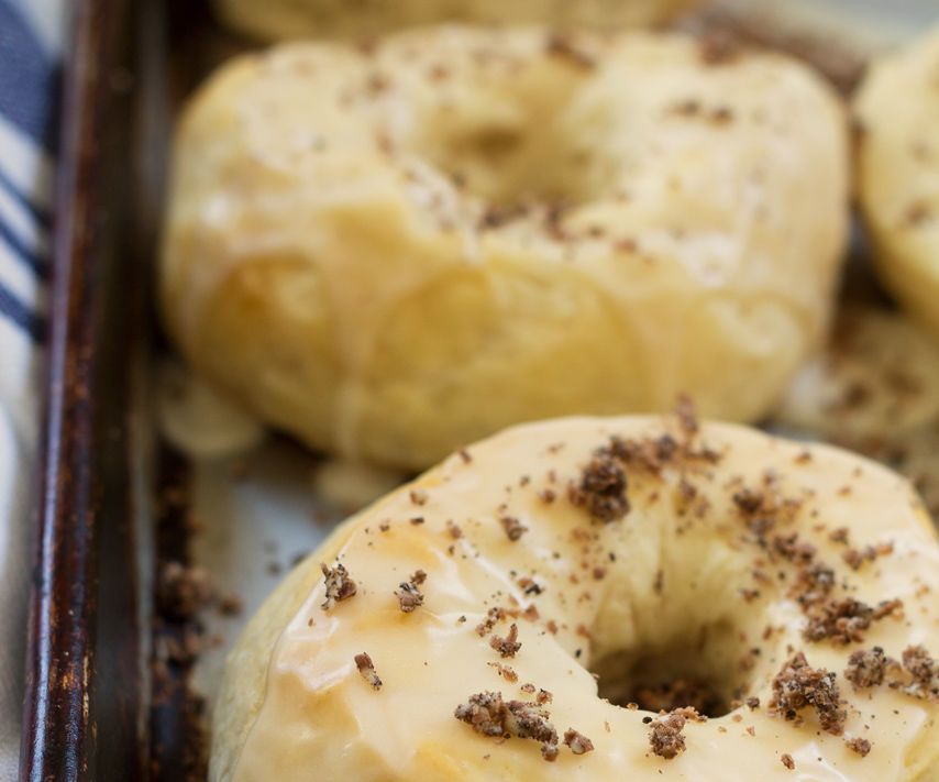 Simple Biscuit Doughnuts With a Vanilla Glaze