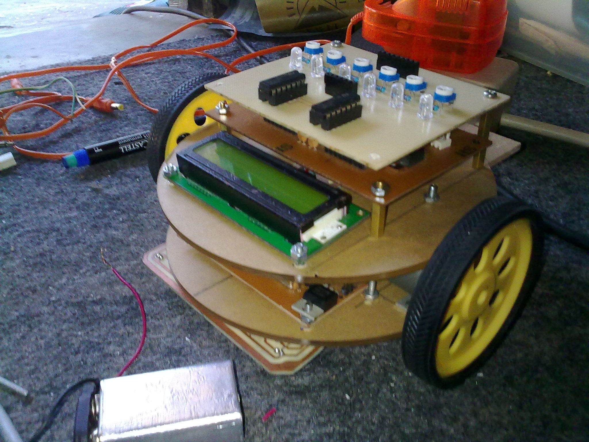 Make Simple Line Follower With Erulduino