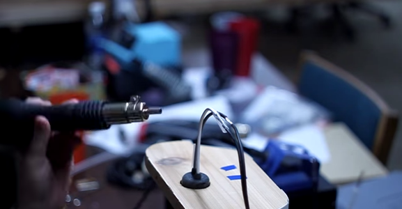 Solder the Power Wires to the Light Bulb Fixture