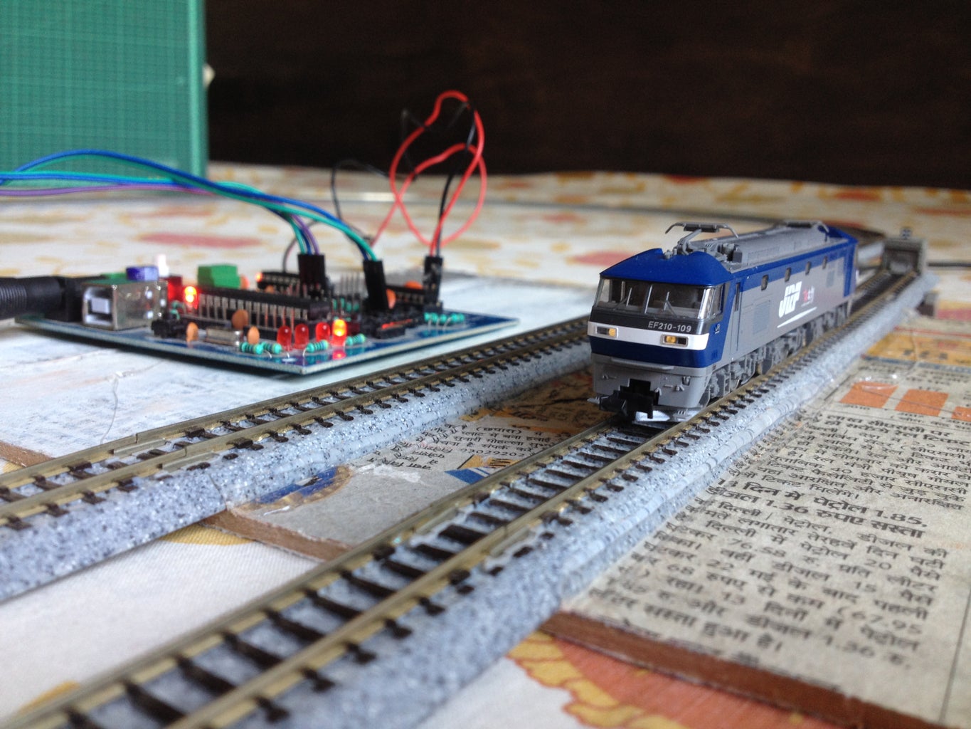 How to Program an AVR Board Using an Arduino Board : 6 Steps ...