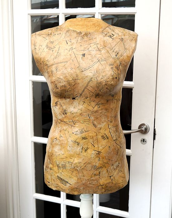 DIY Custom Dress Form | Make Your Own Decoupaged Dressmaking Aid : 11 Steps (with Pictures) - Instructables DIY Custom Dress Form | Make Your Own Decoupaged Dressmaking Aid : 11 Steps (with Pictures) - Instructables