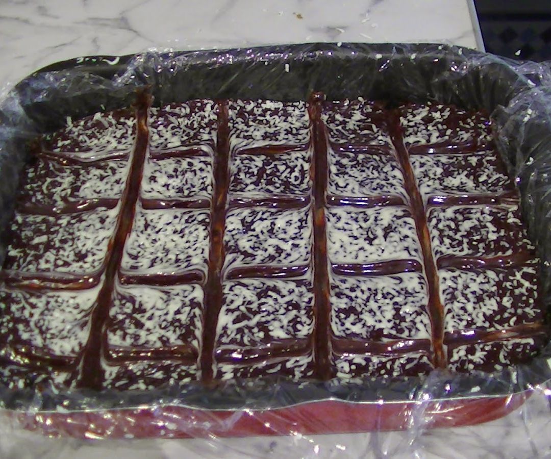 No Bake Chocolate Ganache Cake