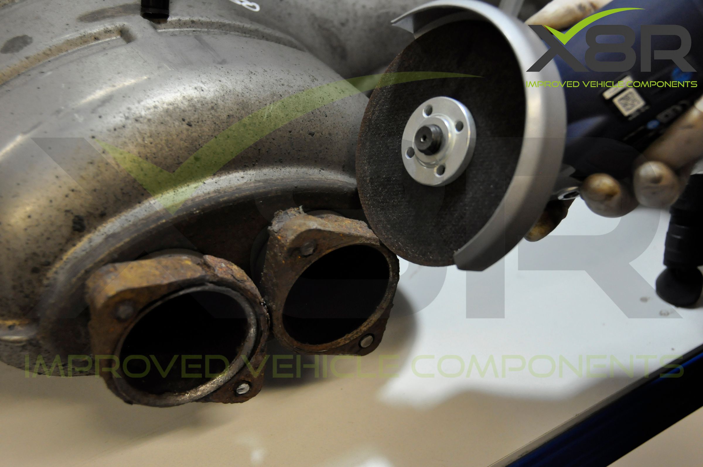 BMW E46 M3 Exhaust Muffler Back Box Flange Rusted Corroded Flanges