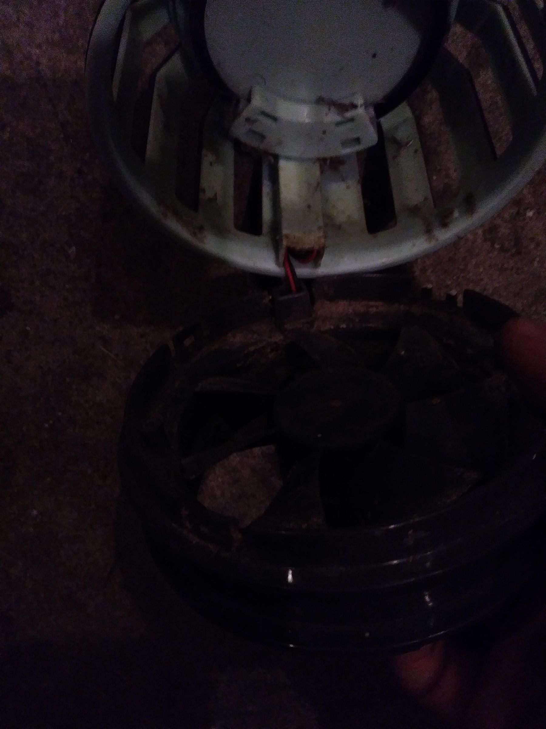 Dynatrap Mosquito Trap Fan Fix 3 Steps Instructables