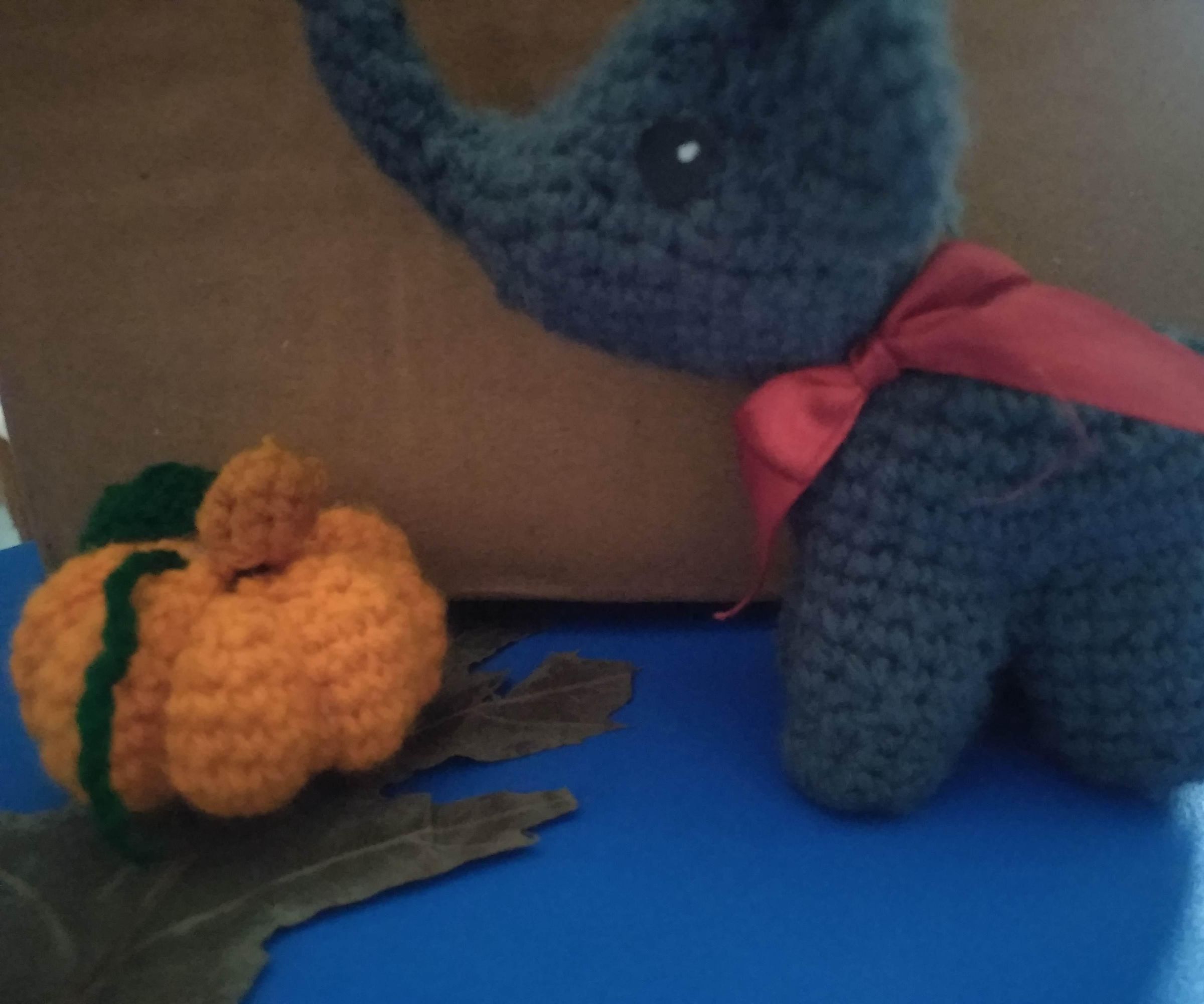CROCHET YOUR OWN PUMPKIN FOR AUTUMN FALL