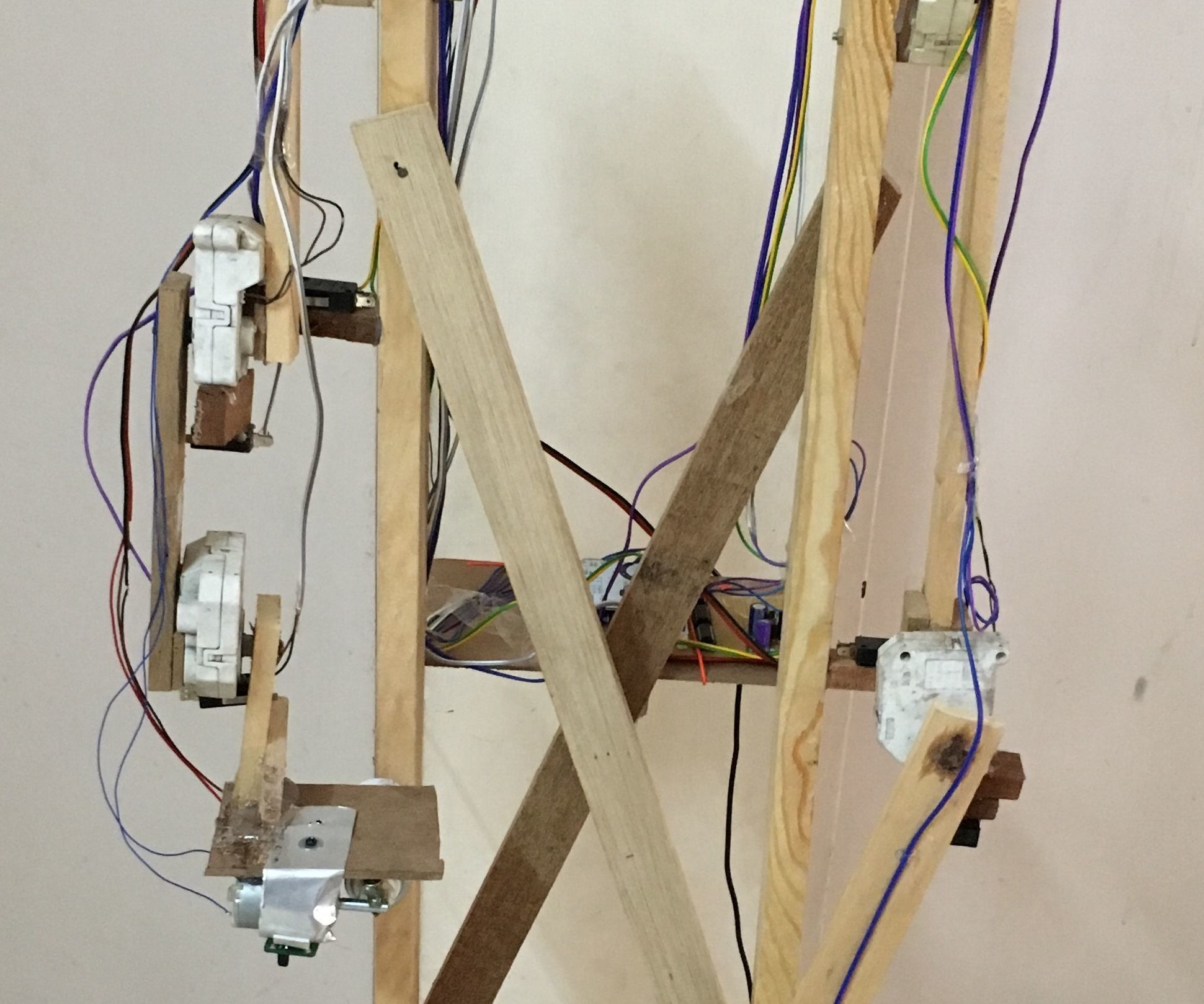 Healthcare-providing Humanoid From Recycled Materials