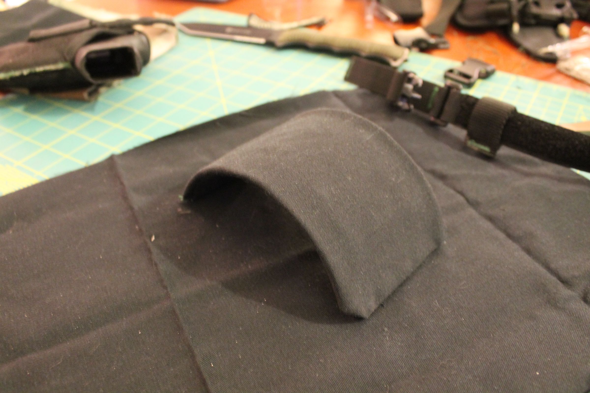 Large Recycled Peanut Butter Container Leg Drop Instructables