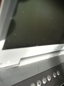 How to Clean a Laptop Screen With Household Products : 7 Steps ...