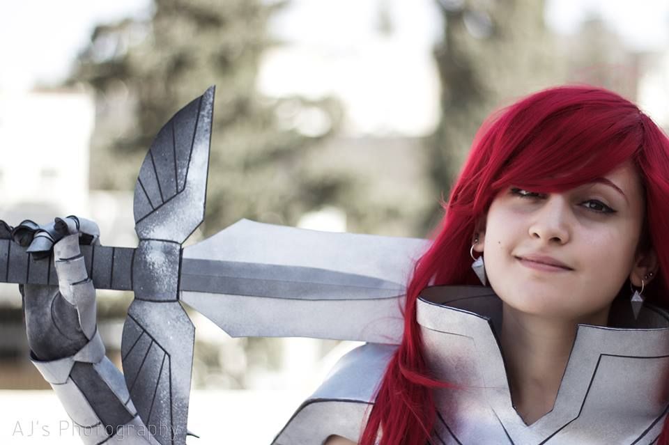 Erza Scarlet's Heart Kreuz Armor : Sword