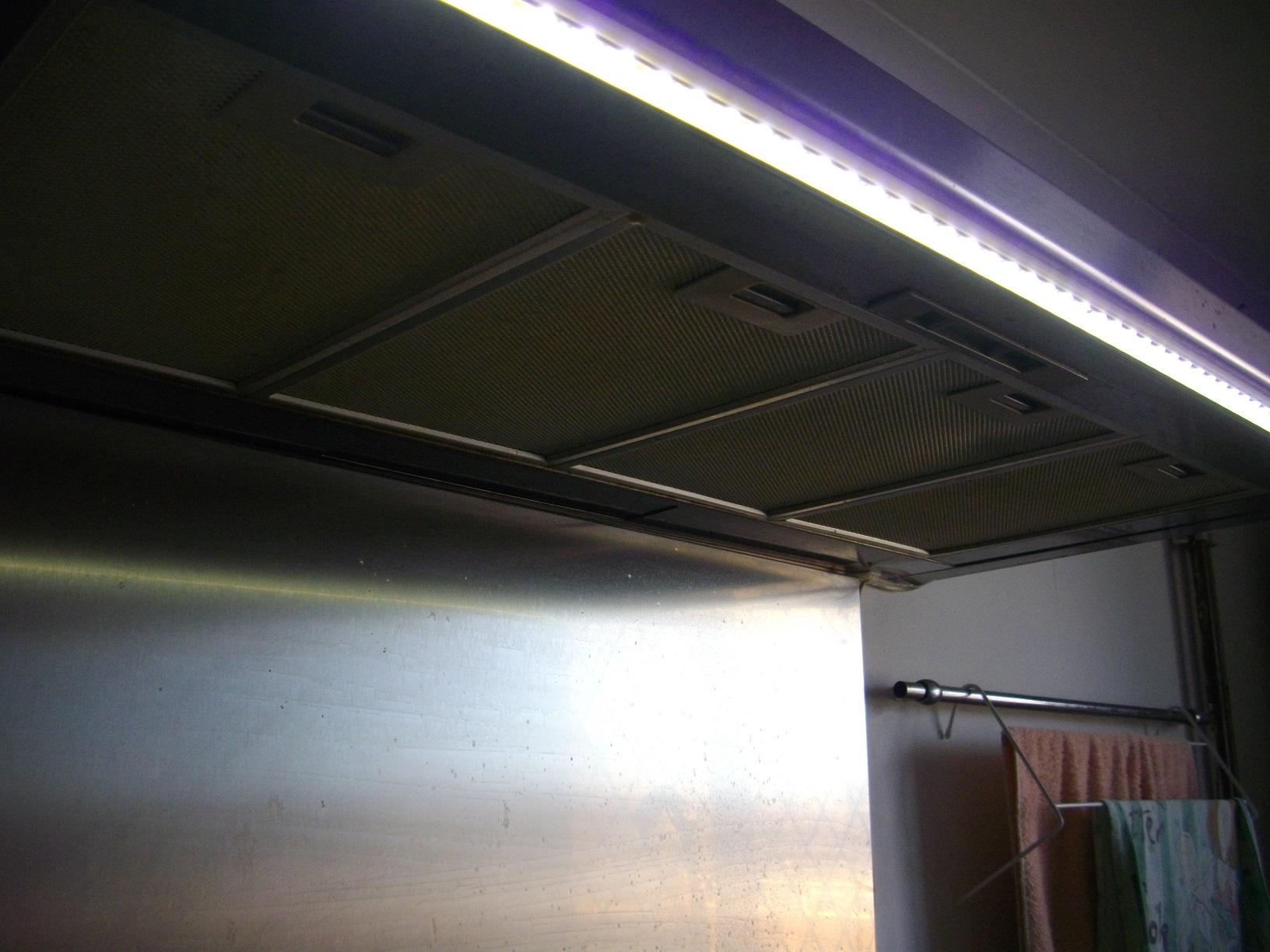 Cooker Hood Light Replacement 3 Steps Instructables