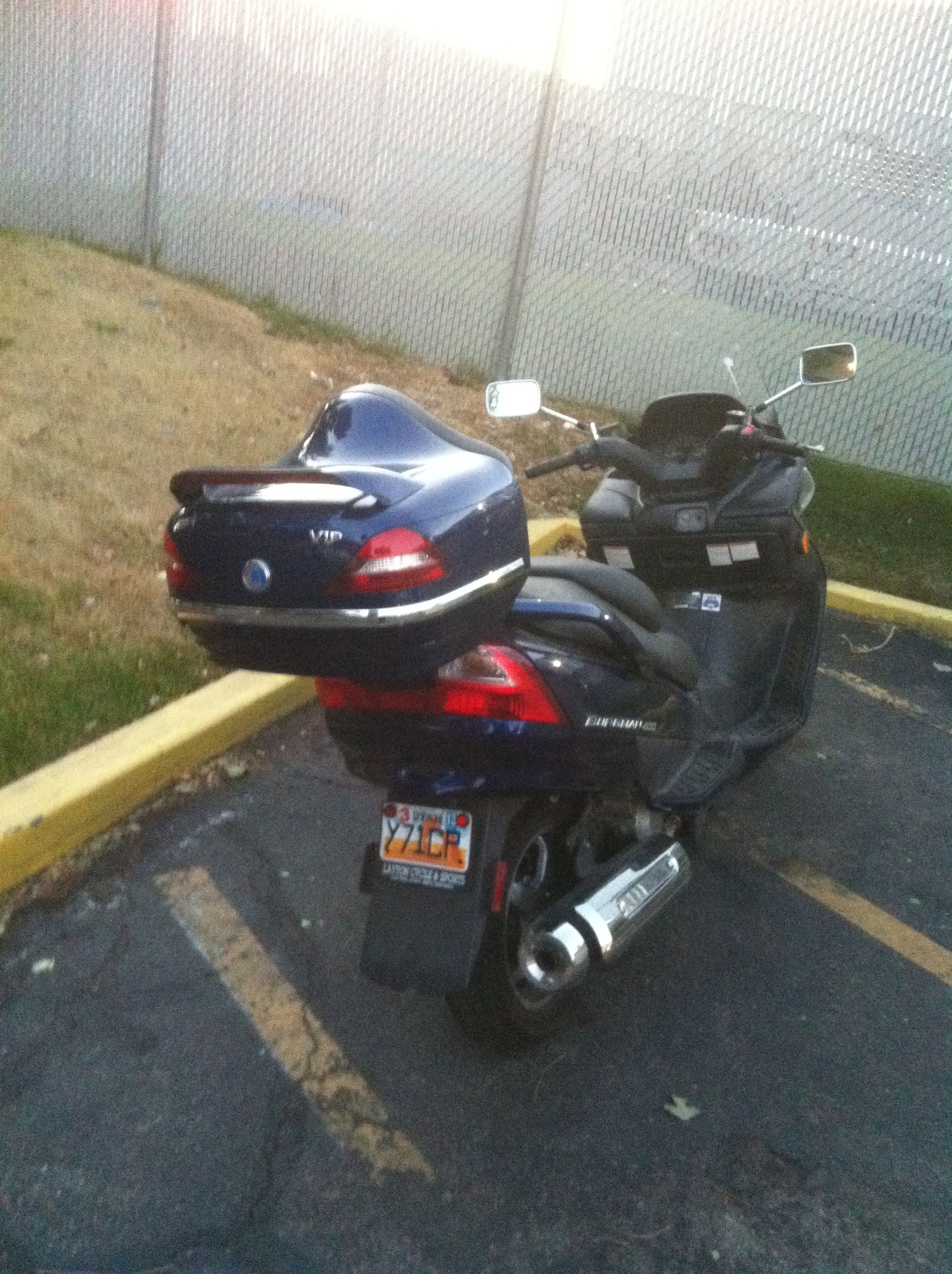 DIY Trunk Mount for 2005 Suzuki Burgman 400