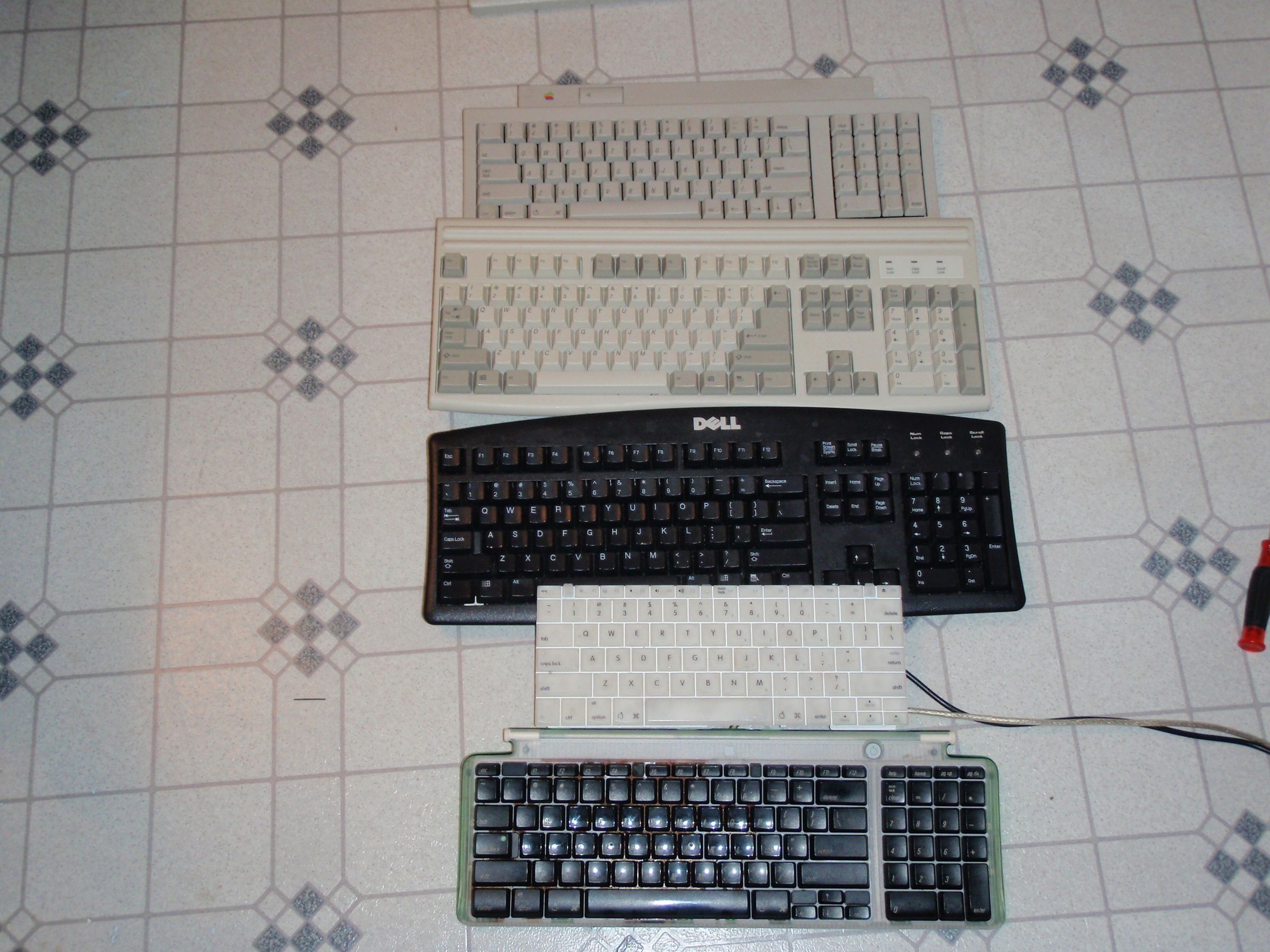 Clean a Computer Keyboard
