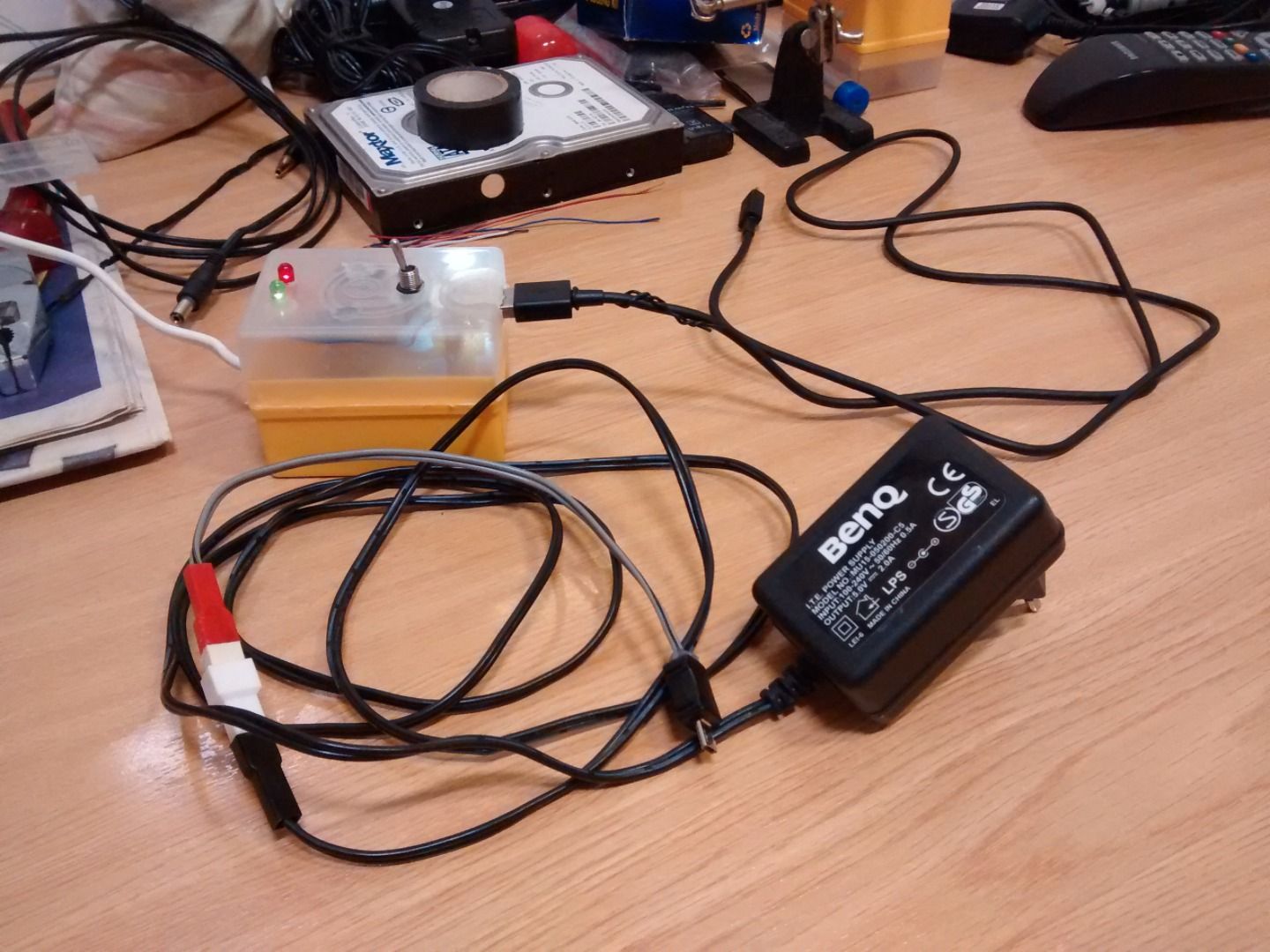 5V USB Chargers From Salvaged/used Parts. Multi-ID and Multi-connector Units.