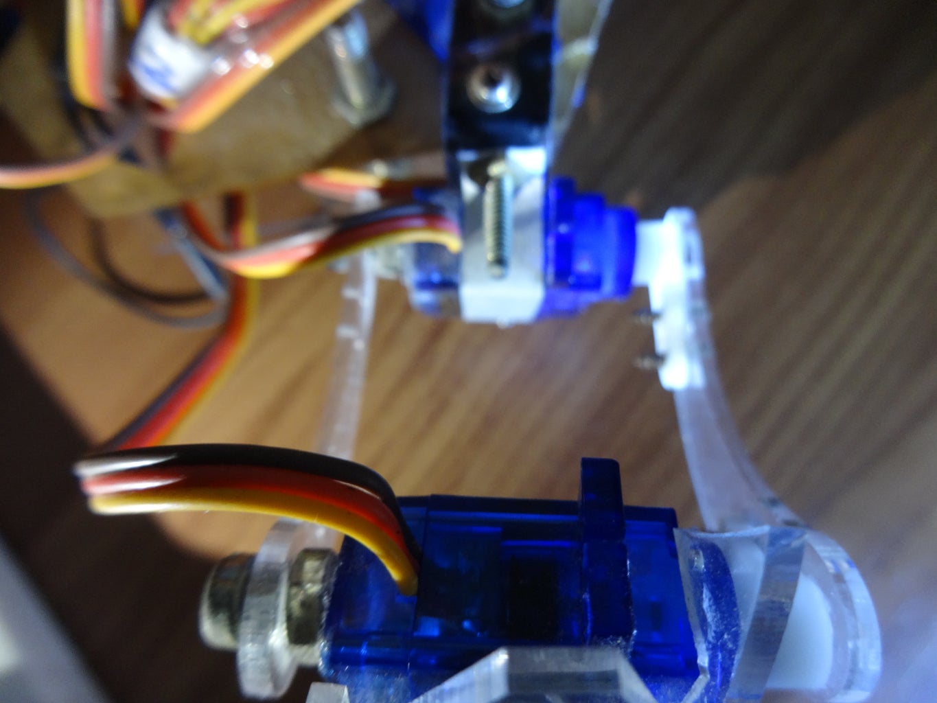 QUATTRO - the Arduino Quadruped Robot : 10 Steps (with Pictures ...