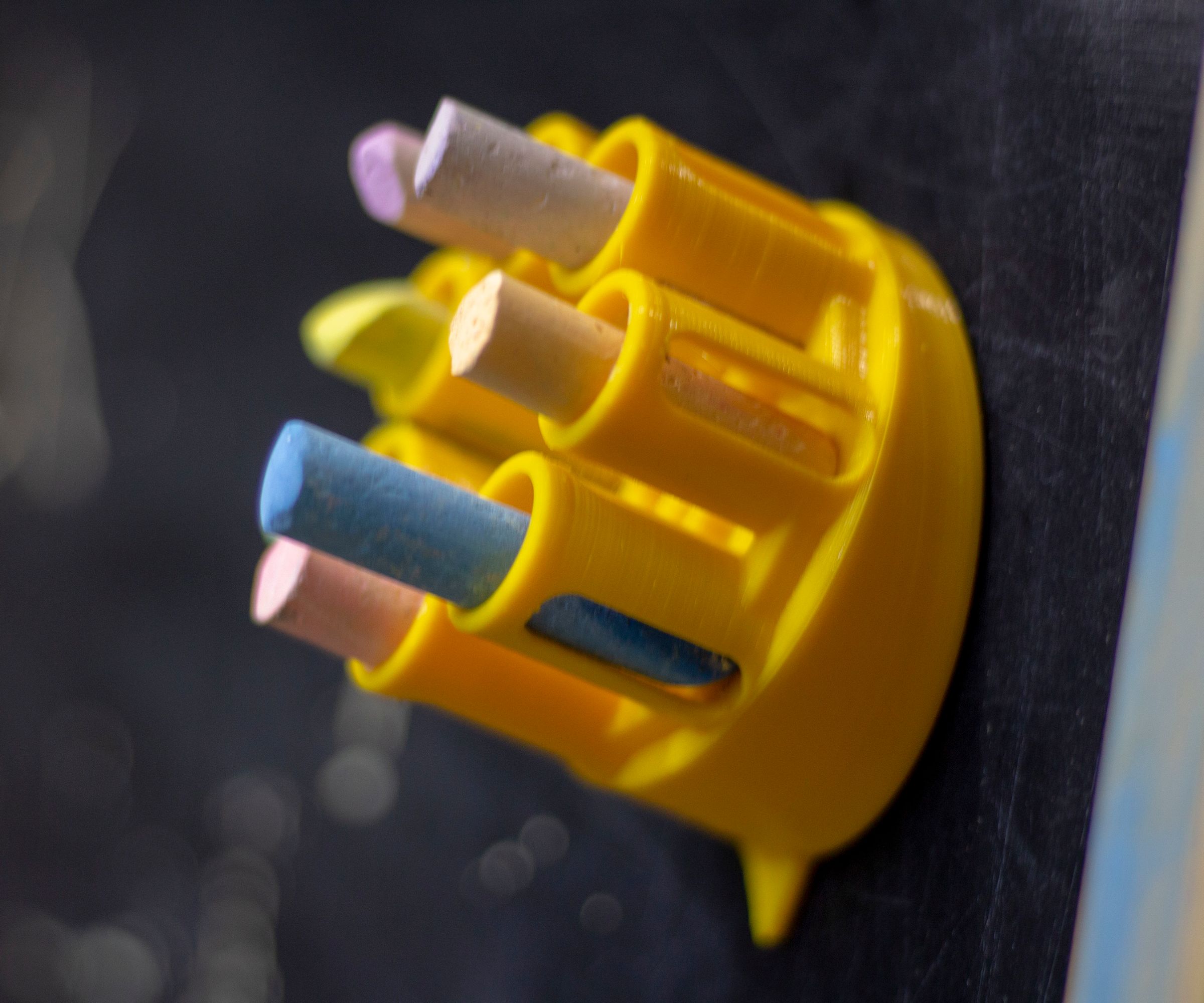 Magnetic Revolve Holder for Chalks or Pens