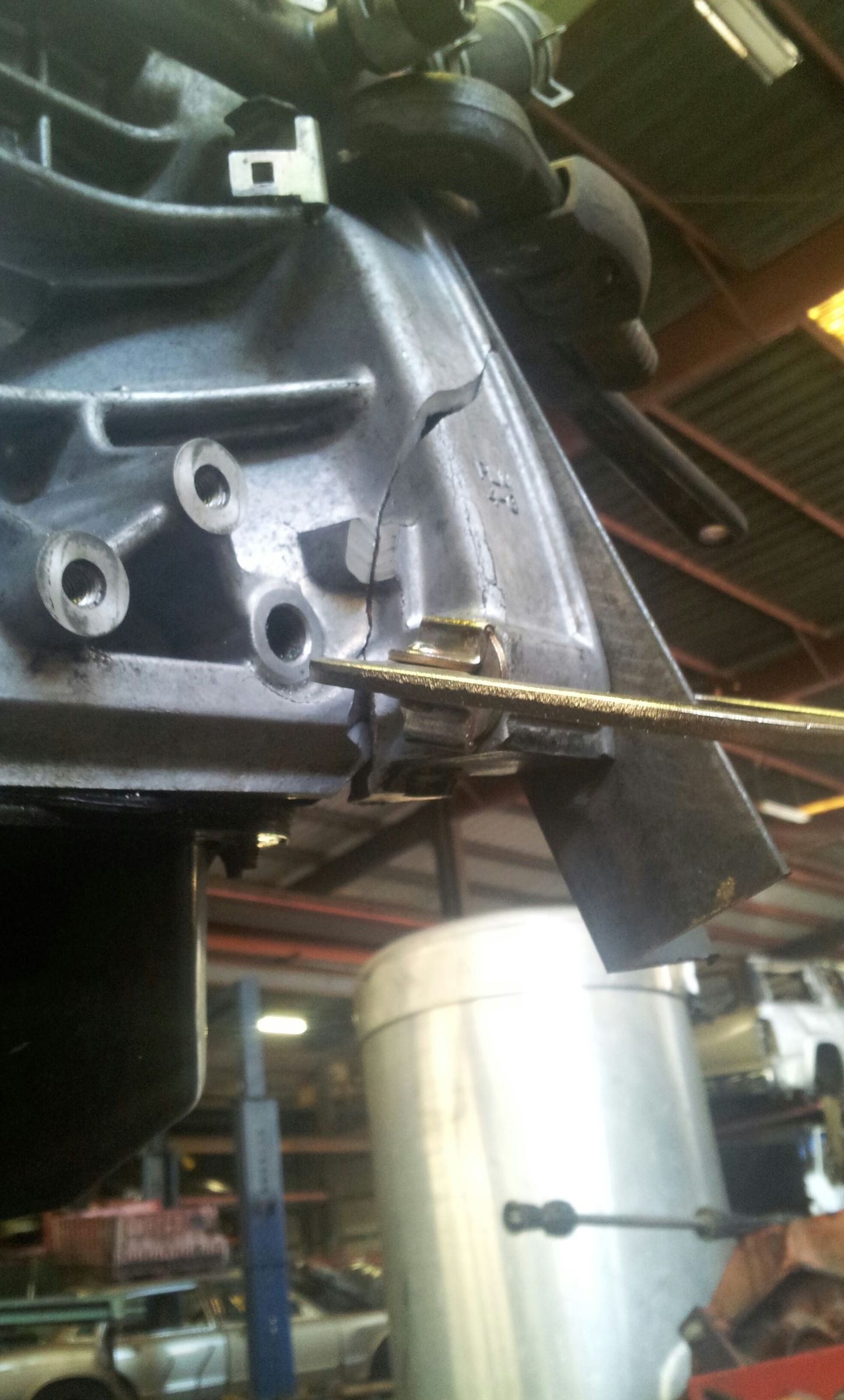Weld a Cracked Engine Block/ Welding Cracked Aluminum Rims or Other