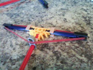 Small and Powerful Knex Bow
