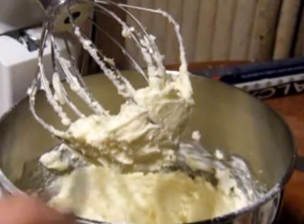 how to make Philadelphia cream cheese frosting