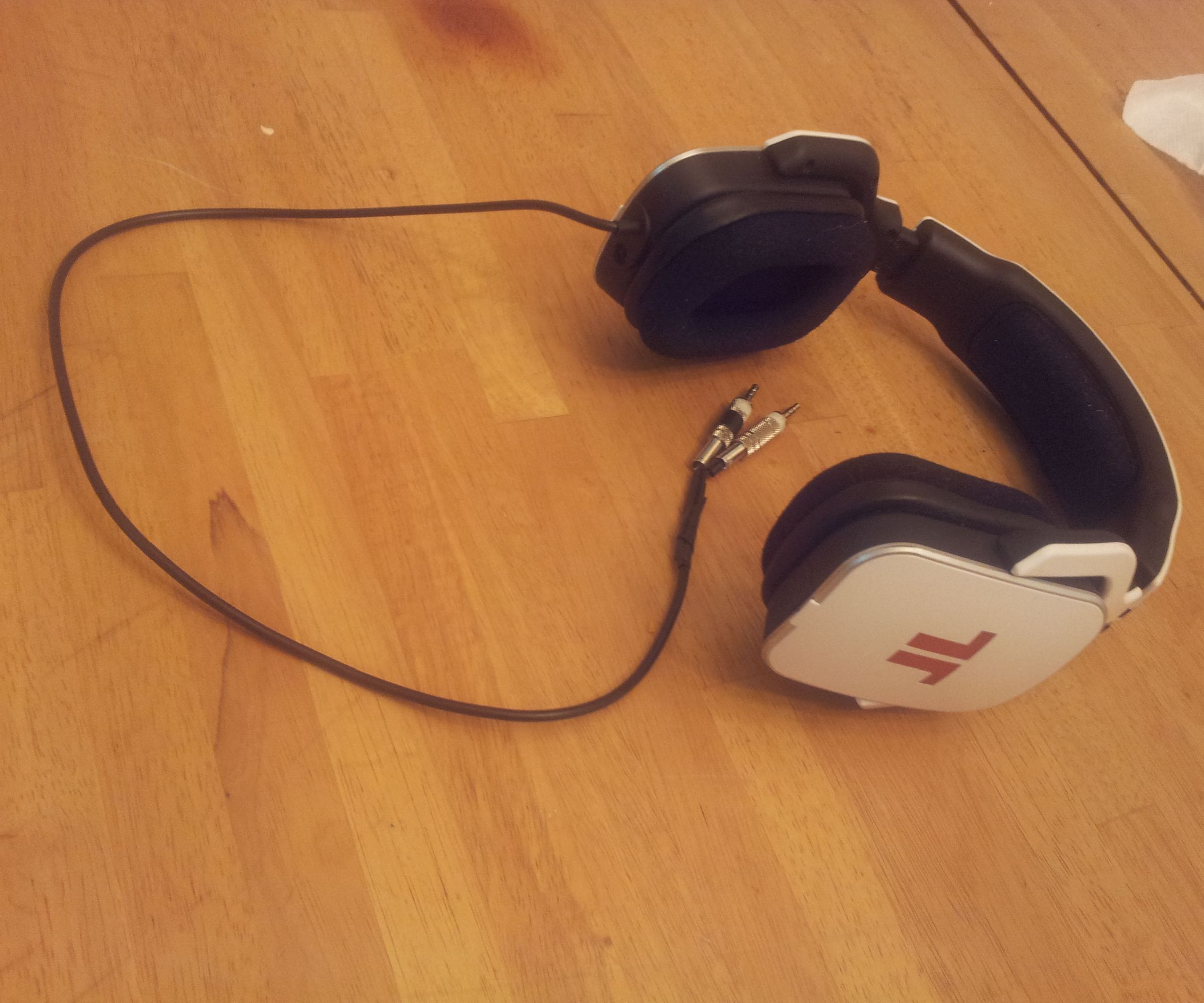 Add Aux Jacks to Tritton 720 Gaming Headset