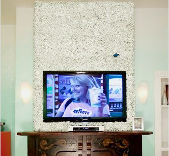 Pretty Boxwood Wall Covering Around Your Mounted TV
