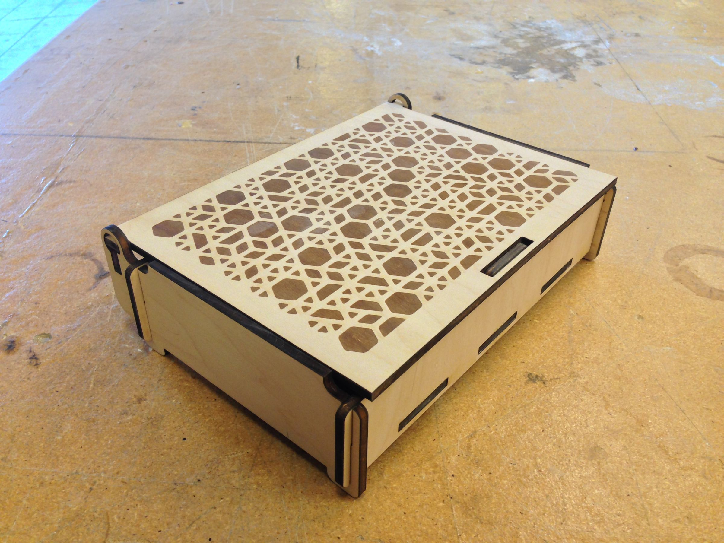 Make a Simple Wood Box at 9 Steps (with Pictures