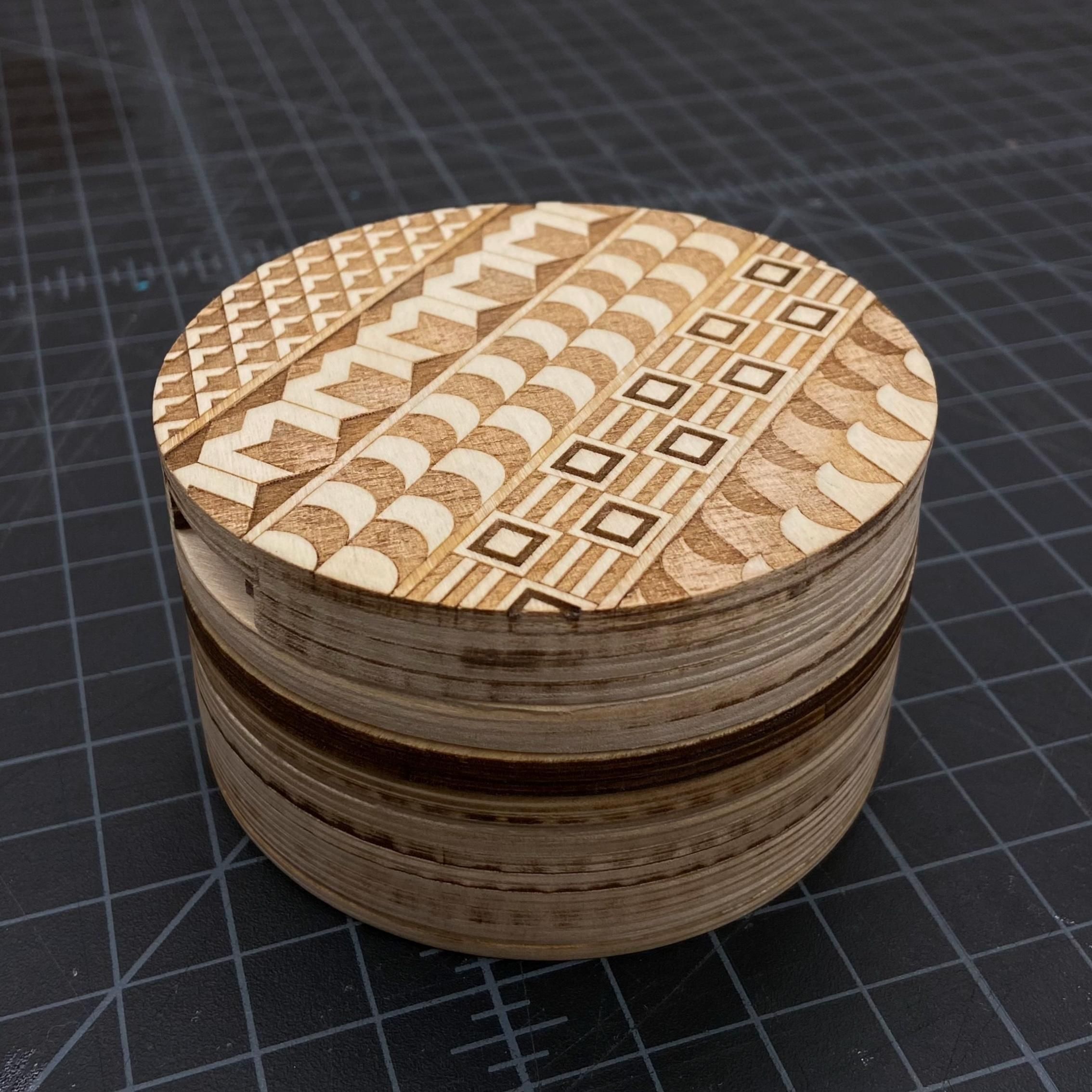 Designing a Laser-cut Version of a Yosegi Puzzle Box : 10 Steps