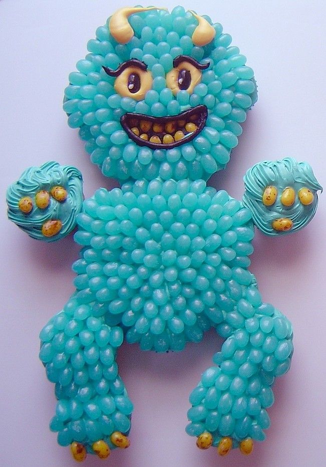 Easy Monster Cupcake Cake