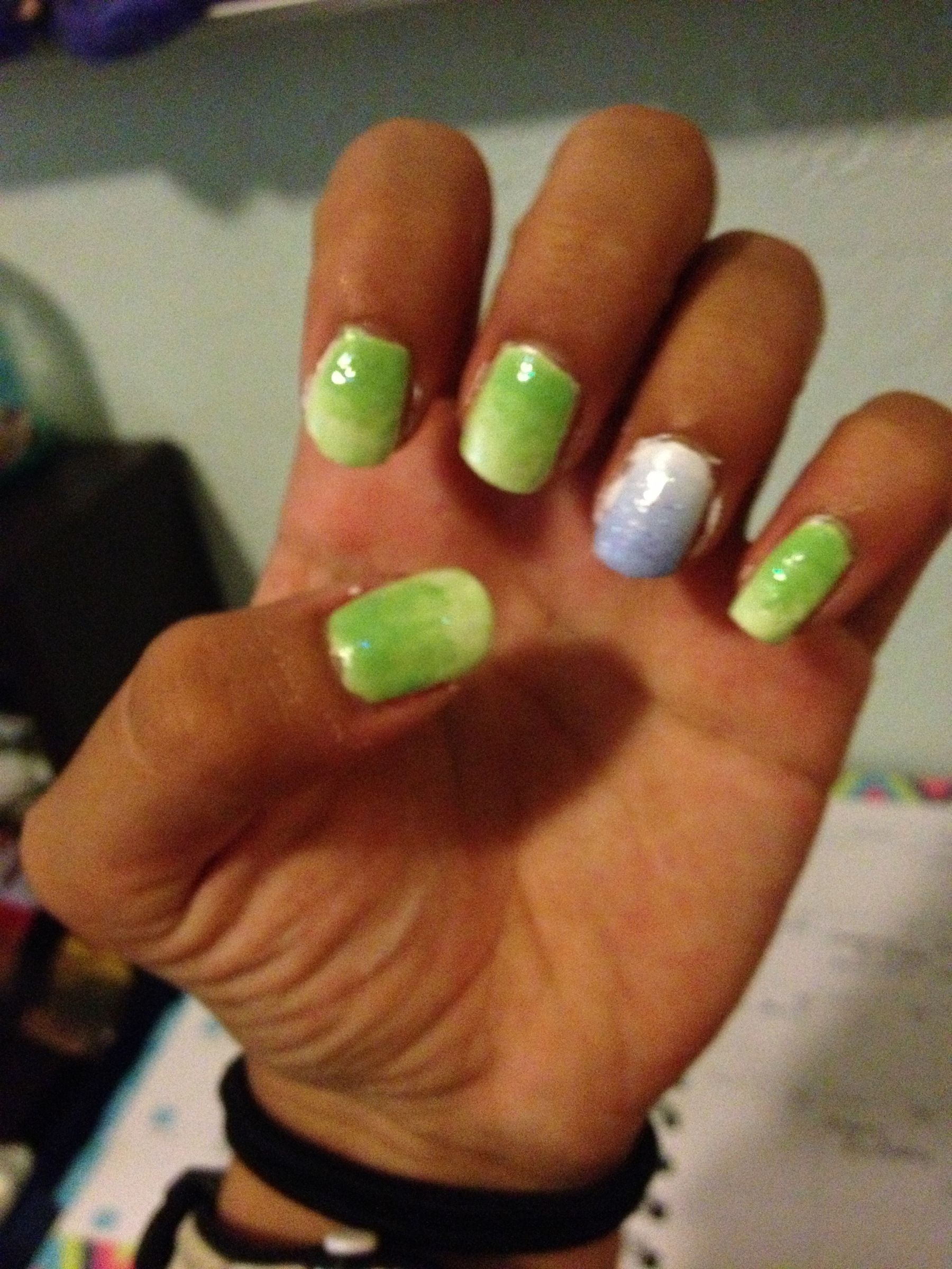 Ombre Nails.