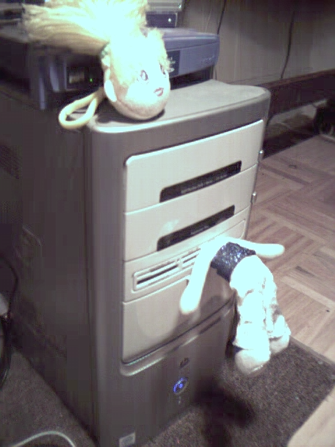 Headless Suzy, the Flash Drive Doll