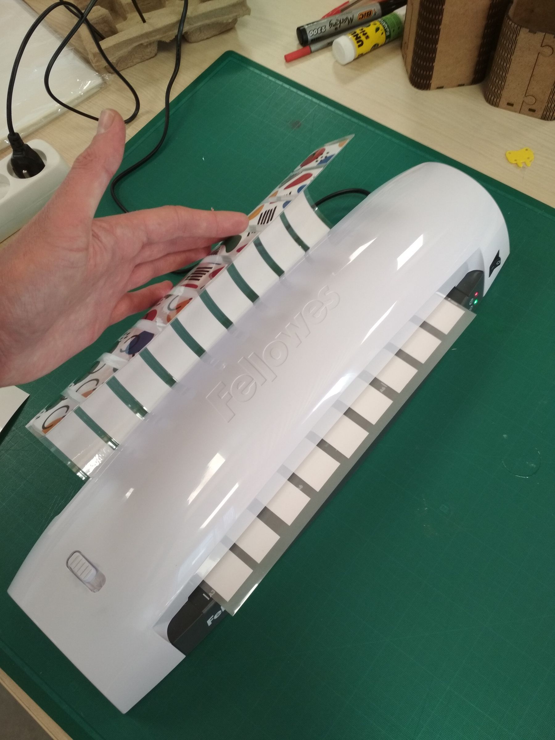 Face Shield Against COVID With Laminator or Hair Straightener 9 Steps