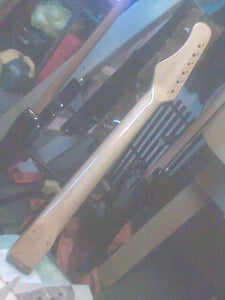 Resurrection of a 60`s Woolworths Teisco Audition Electric Guitar