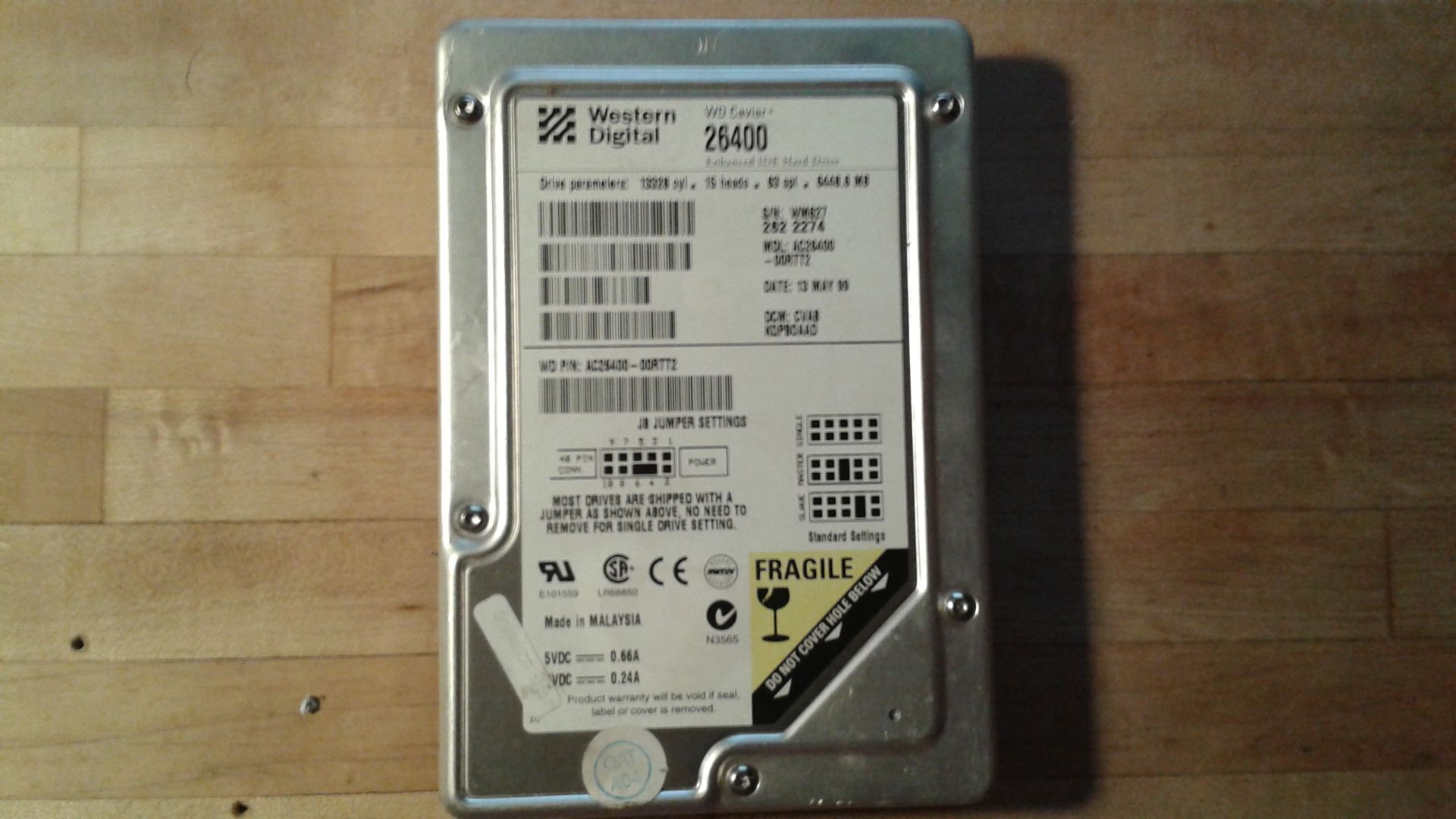 Using the From Old Hard Drives in the Kitchen 5 Steps (with