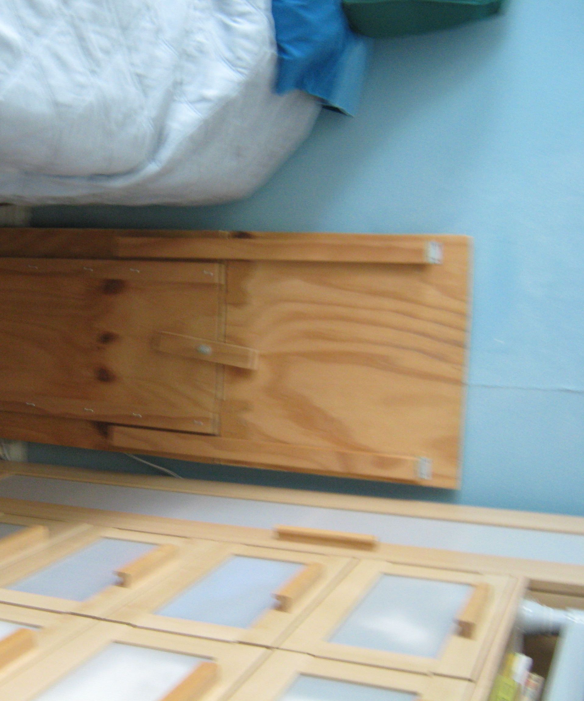 Hide-away Bedside Table (Measured Drorings #1)