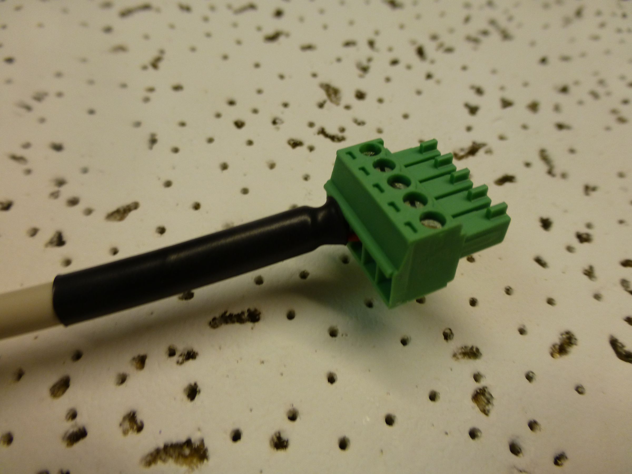 OIT Serial Control Cable 12 Steps Instructables