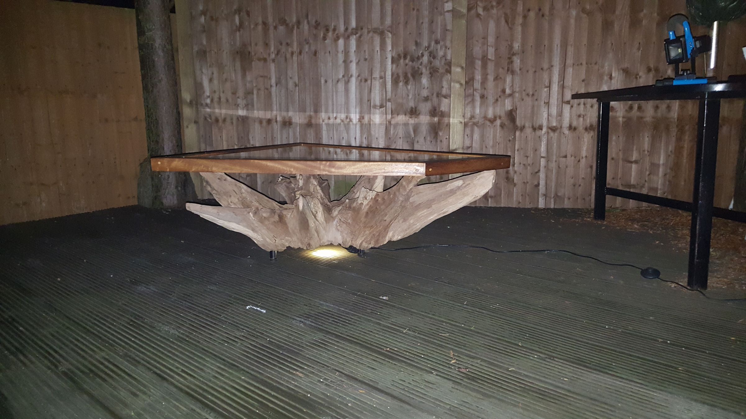 Tree Root Table With Custom Glass Top and Underlight 10 Steps (with
